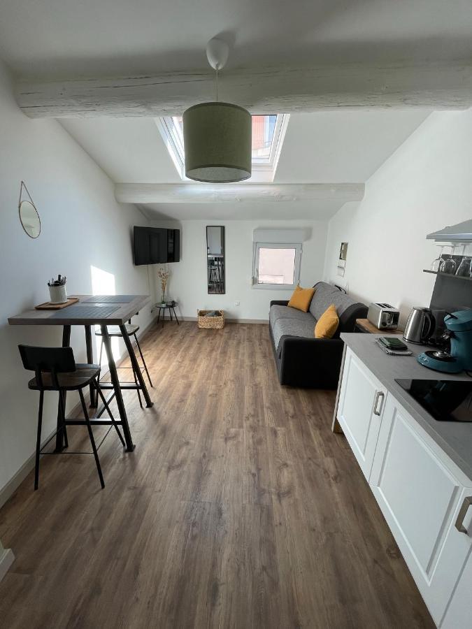 Sous Le Soleil De Provence Apartment *